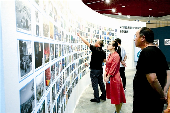 ������T(m��n)�{ ������Ӱʢ��