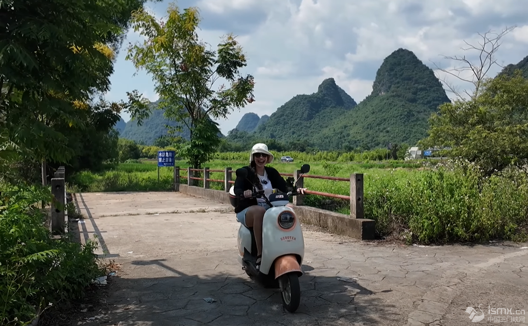 Rita����늄�(d��ng)܇(ch��)�Y�G�ڏV�������(y��ng)˷��ɽ�gС�������L�߹��D